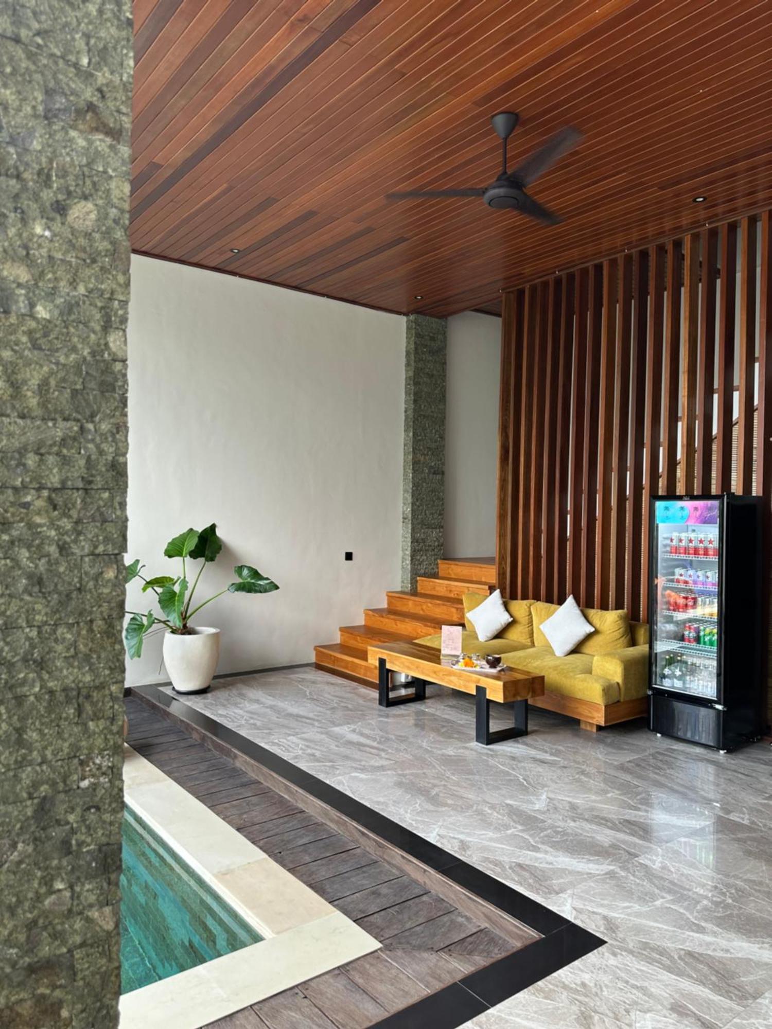 Tropical Beach House Bali เซมินยัค ภายนอก รูปภาพ