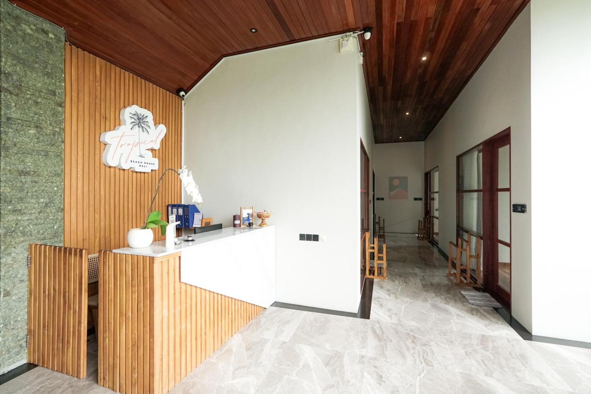 Tropical Beach House Bali เซมินยัค ภายนอก รูปภาพ