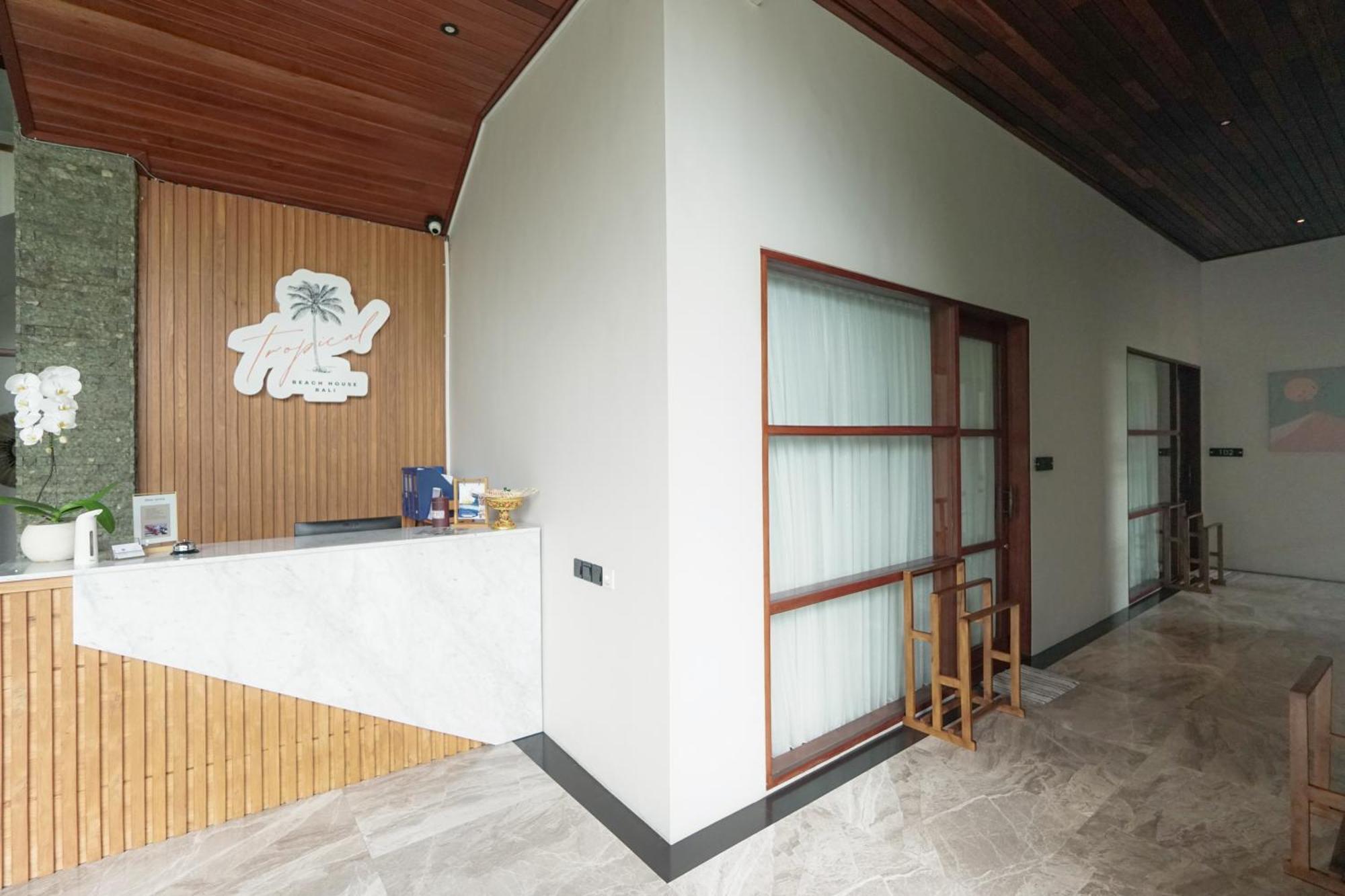Tropical Beach House Bali เซมินยัค ห้อง รูปภาพ