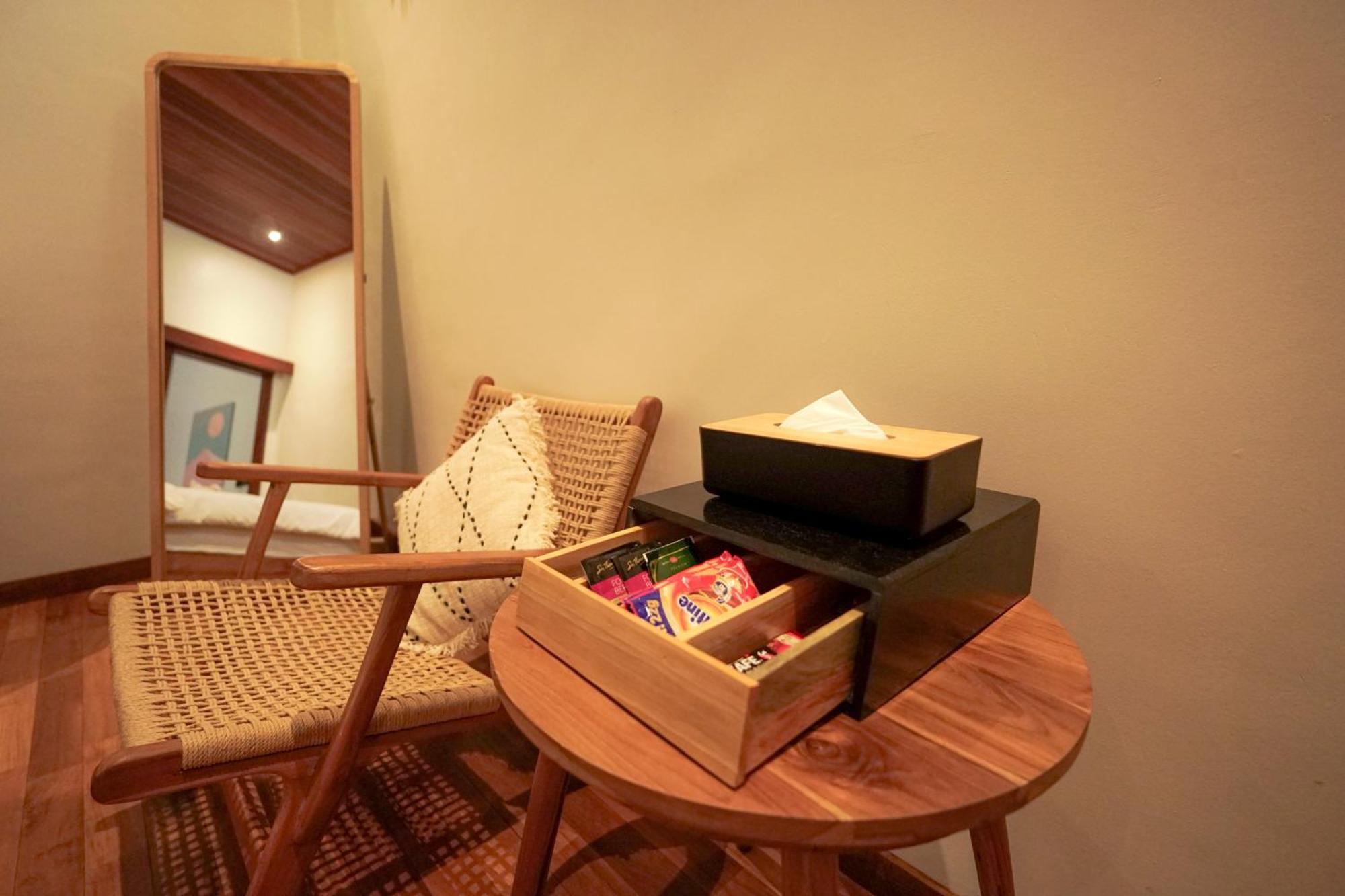 Tropical Beach House Bali เซมินยัค ห้อง รูปภาพ